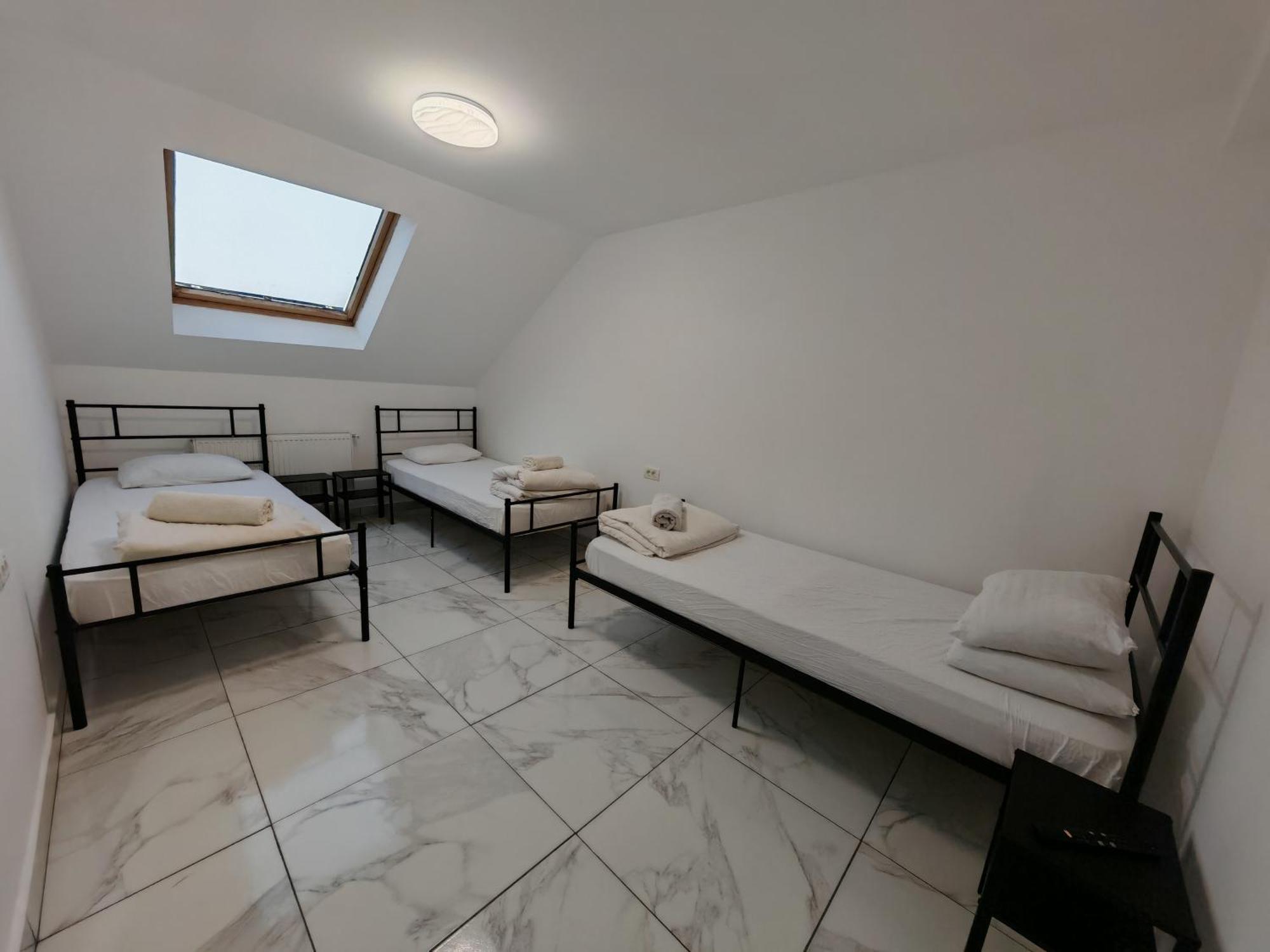 Z Villa Βουκουρέστι Εξωτερικό φωτογραφία