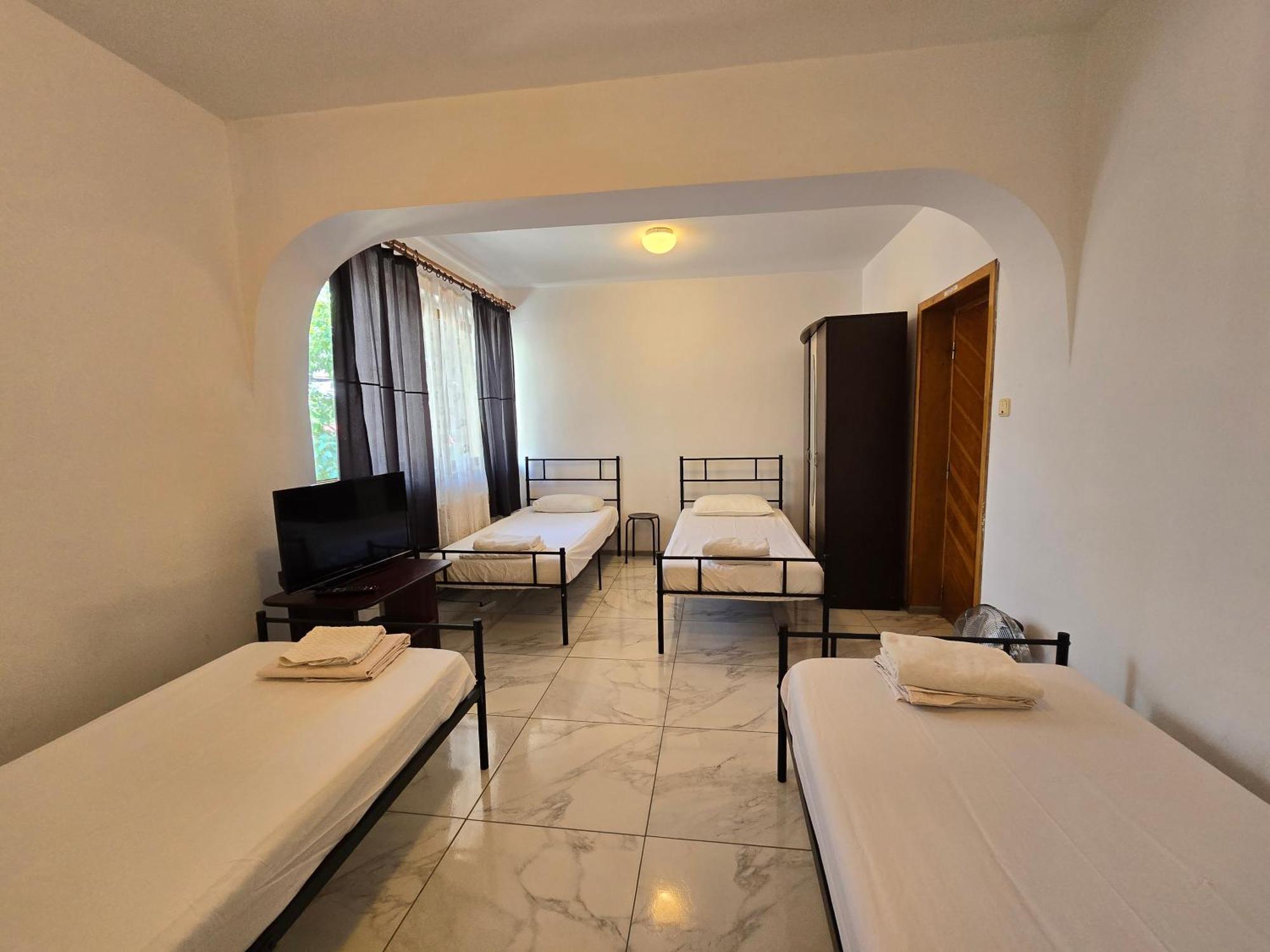 Z Villa Βουκουρέστι Εξωτερικό φωτογραφία