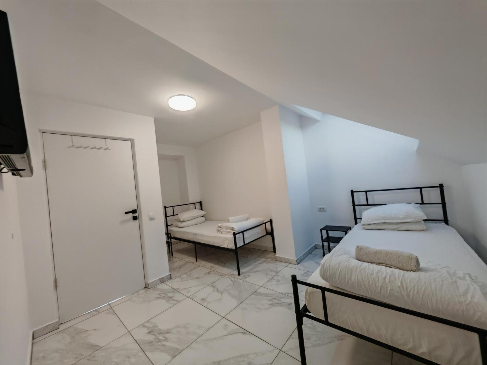 Z Villa Βουκουρέστι Εξωτερικό φωτογραφία